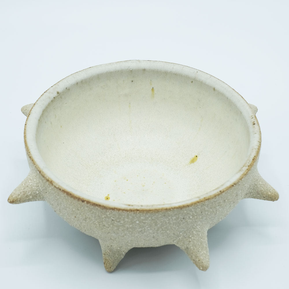 Wide Large Spiked PURO Bowl in cream