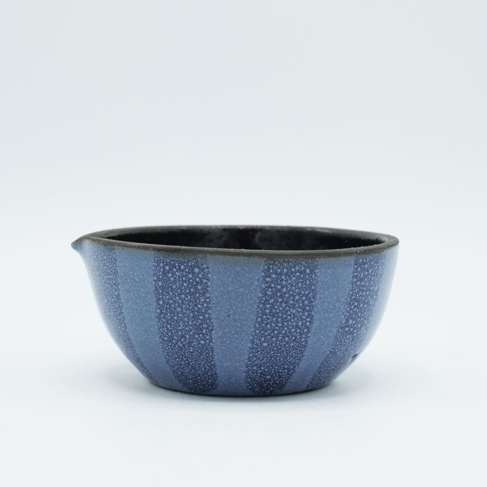 Pouring Bowl with flower inner